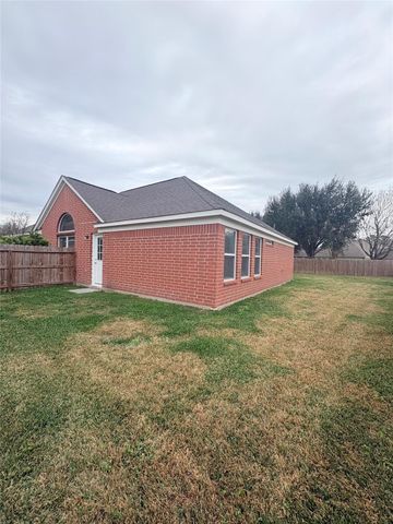 9714 Rich Mountain Court, Humble, TX 77396