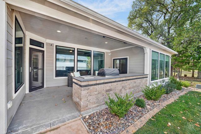 1219 S Forestview St, Wichita, KS 67235