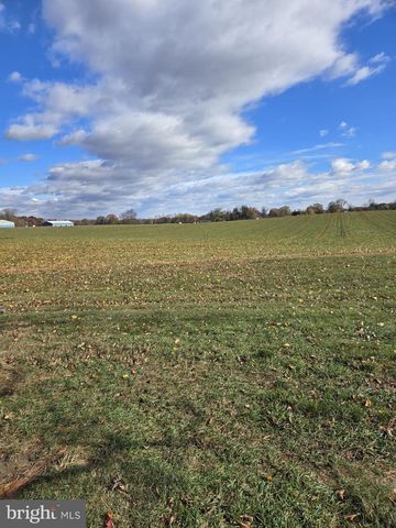 612 S CHAPEL ST, Newark, DE 19713