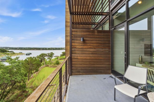 1101 Ivean Pearson RD B204, Lago Vista, TX 78645