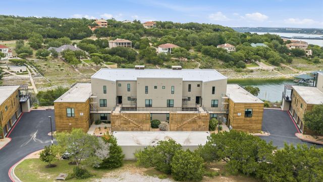 1101 Ivean Pearson RD B204, Lago Vista, TX 78645