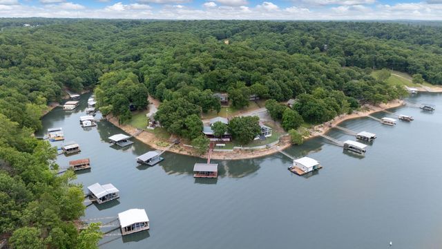 53401 E 344 Lane, Jay, OK 74346