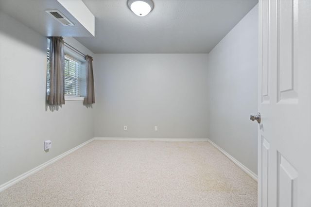 53401 E 344 Lane, Jay, OK 74346