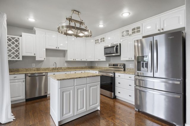 53401 E 344 Lane, Jay, OK 74346