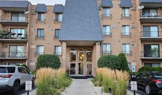 931 W Arquilla Drive 415, Glenwood, IL 60425