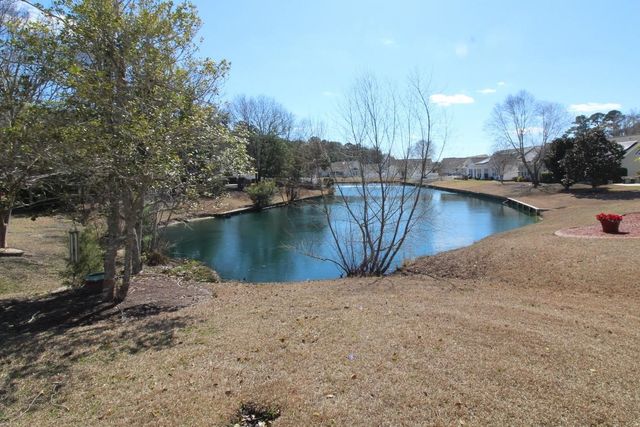 514 Westham Dr., Murrells Inlet, SC 29576