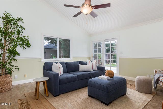 4422 Indiana Avenue, La Canada Flintridge, CA 91011