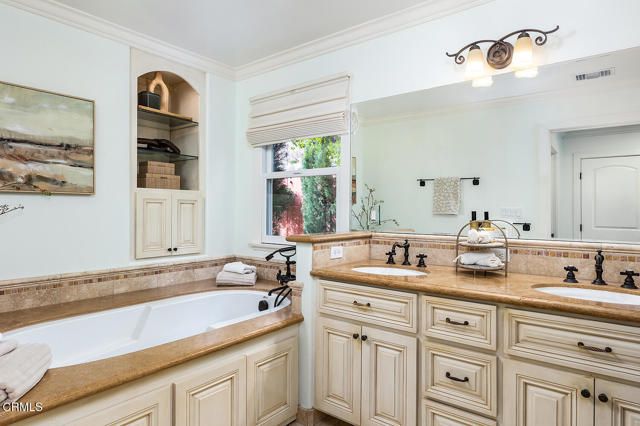 4422 Indiana Avenue, La Canada Flintridge, CA 91011