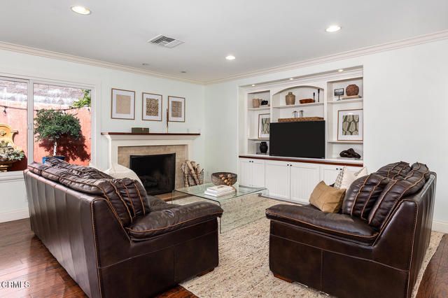 4422 Indiana Avenue, La Canada Flintridge, CA 91011