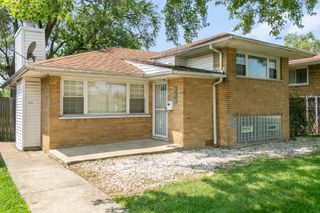12138 S Elizabeth Street, Chicago, IL 60643