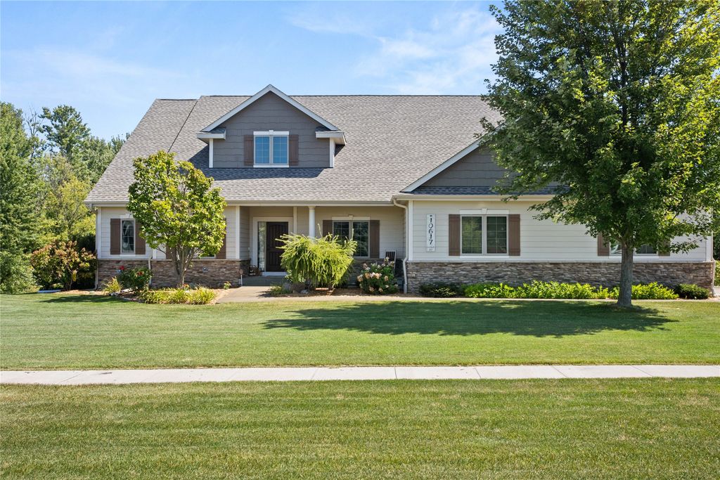 10617 Beaverbrooke Boulevard, Johnston, IA 50131