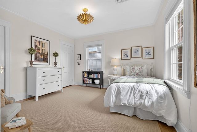 47 Arborview Rd, Boston, MA 02130