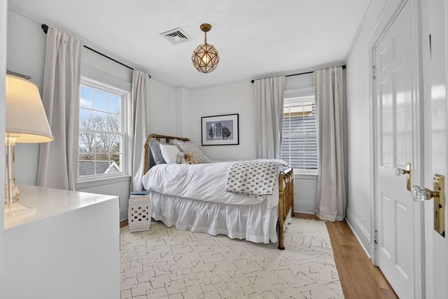 47 Arborview Rd, Boston, MA 02130