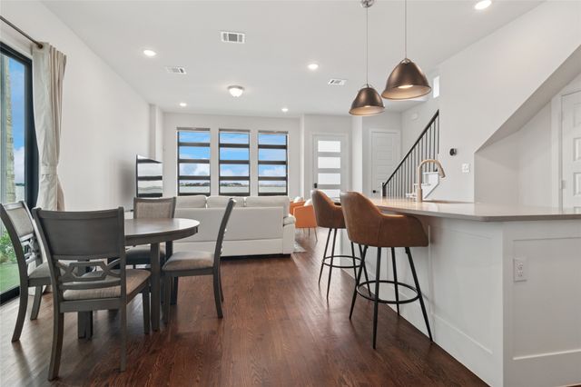 528 Secretariat Drive, Rowlett, TX 75088