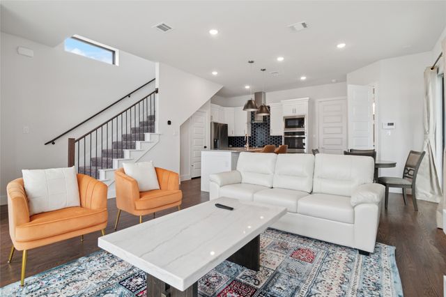 528 Secretariat Drive, Rowlett, TX 75088