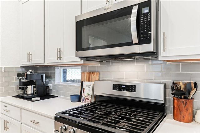 4516 Wilder Farm LN, Georgetown, TX 78628