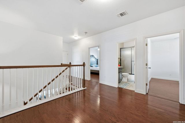 184 Fairway, Floresville, TX 78114