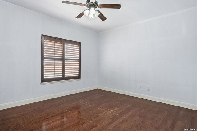 184 Fairway, Floresville, TX 78114