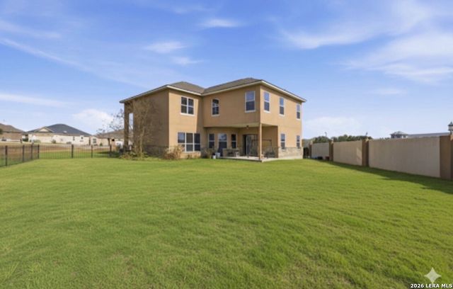 184 Fairway, Floresville, TX 78114