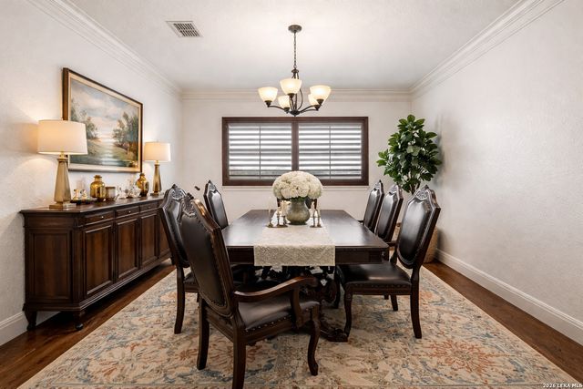 184 Fairway, Floresville, TX 78114