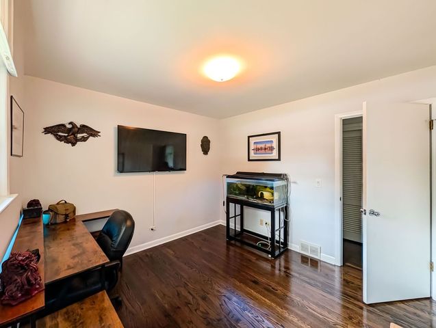 1005 E Irving Park Road, Itasca, IL 60143