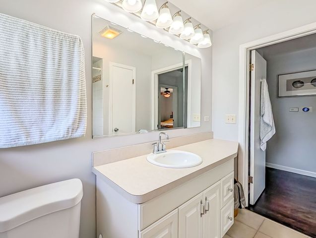 1005 E Irving Park Road, Itasca, IL 60143