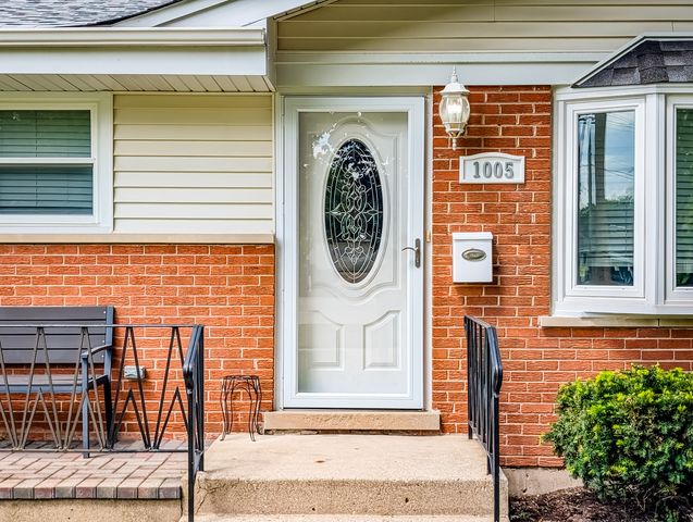 1005 E Irving Park Road, Itasca, IL 60143