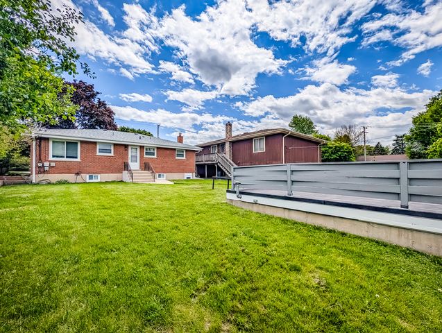 1005 E Irving Park Road, Itasca, IL 60143
