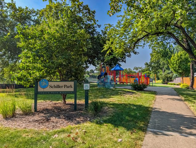 1005 E Irving Park Road, Itasca, IL 60143