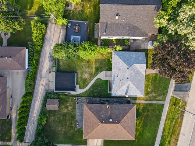 1005 E Irving Park Road, Itasca, IL 60143