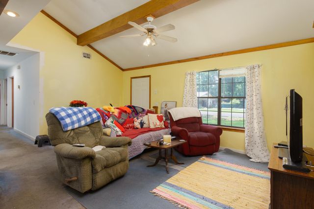 308 Barron St., Petal, MS 39465