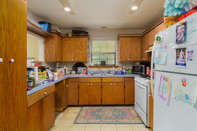 308 Barron St., Petal, MS 39465