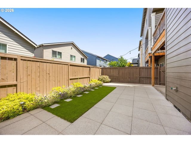 16963 Nw ANTONIO St, Portland, OR 97229
