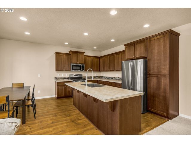 16963 Nw ANTONIO St, Portland, OR 97229