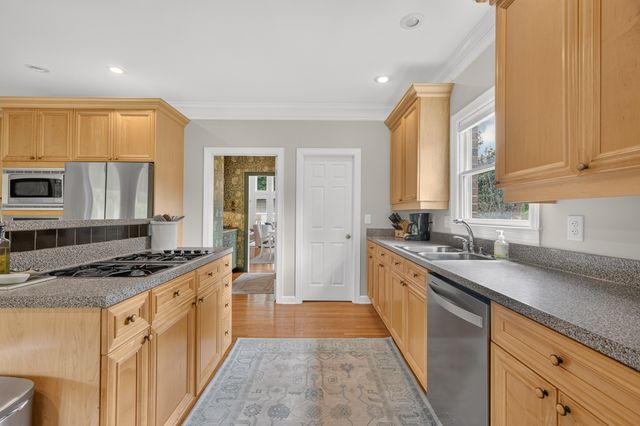 612 Eastcastle Ct, Franklin, TN 37069