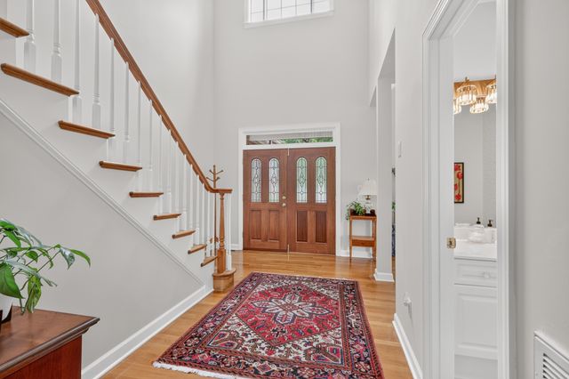 612 Eastcastle Ct, Franklin, TN 37069