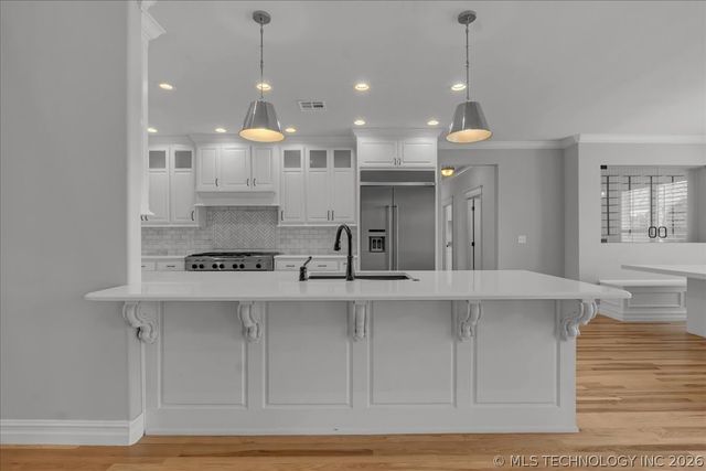19220 Saddleback Drive, Mounds, OK 74047