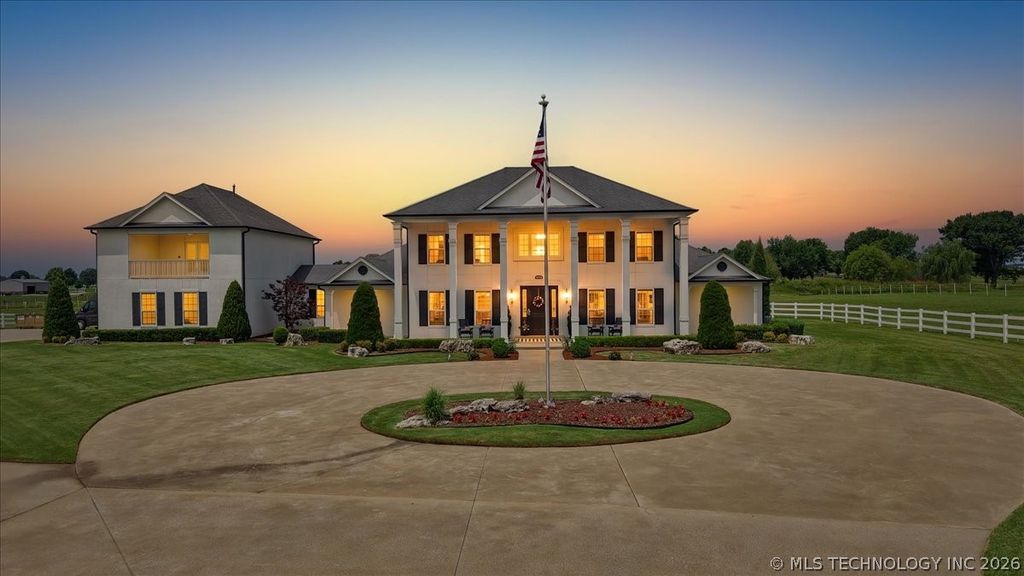 19220 Saddleback Drive, Mounds, OK 74047
