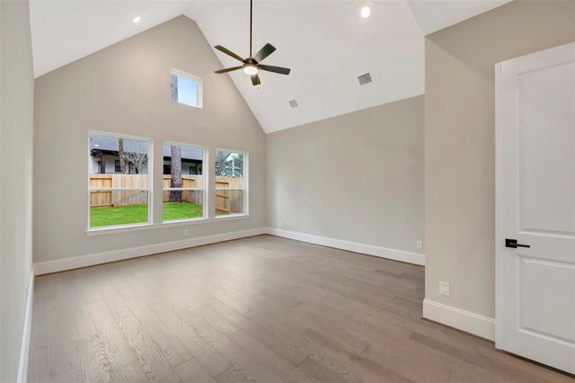 119 Rustica Bloom Trail, Willis, TX 77318