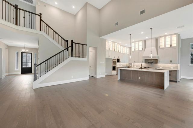 119 Rustica Bloom Trail, Willis, TX 77318