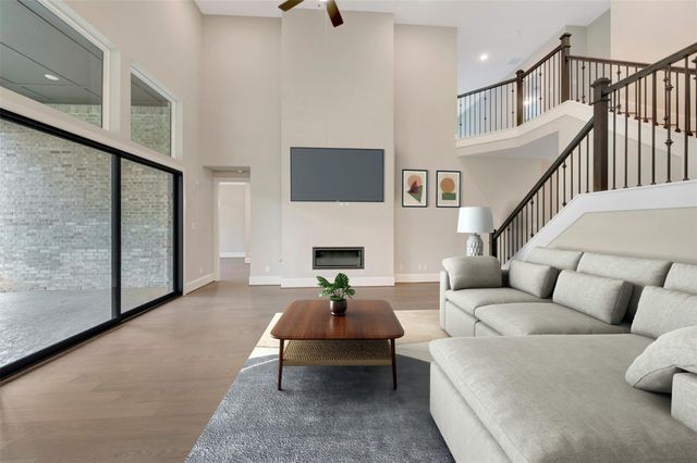 119 Rustica Bloom Trail, Willis, TX 77318