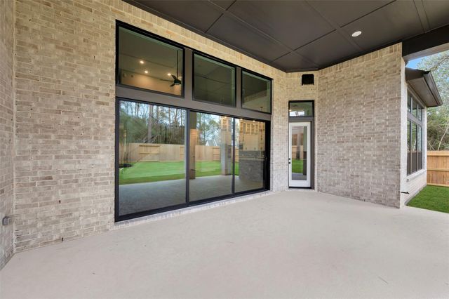 119 Rustica Bloom Trail, Willis, TX 77318