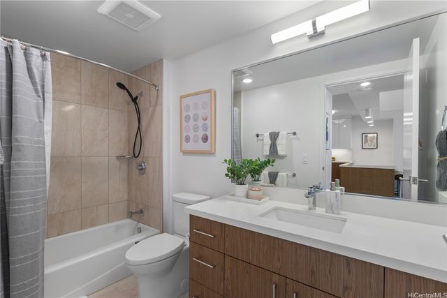 629 Keeaumoku Street 1710, Honolulu, HI 96814
