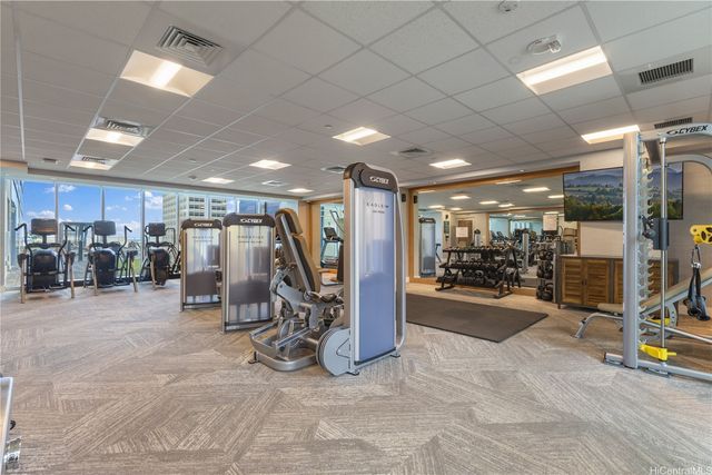 629 Keeaumoku Street 1710, Honolulu, HI 96814