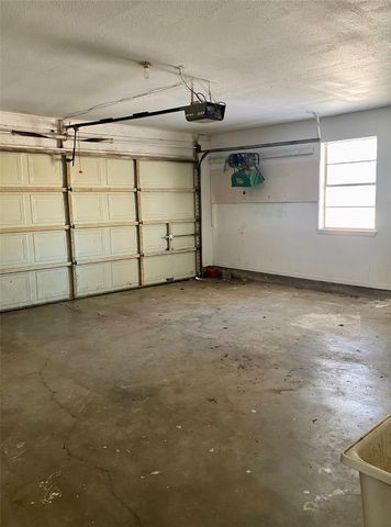 2004 Blue Bird Circle, Bonham, TX 75418