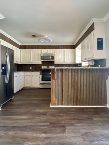 2004 Blue Bird Circle, Bonham, TX 75418