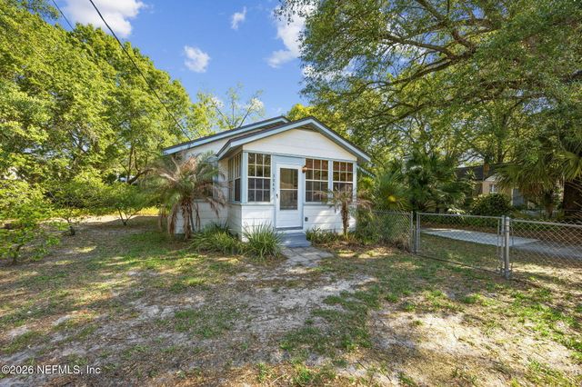 3045 DELLWOOD Avenue, Jacksonville, FL 32205