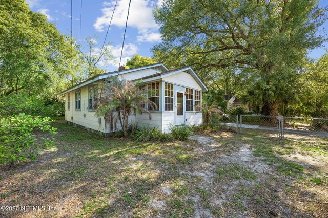 3045 DELLWOOD Avenue, Jacksonville, FL 32205