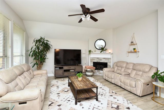 21118 Meadow Ash Court, Richmond, TX 77407