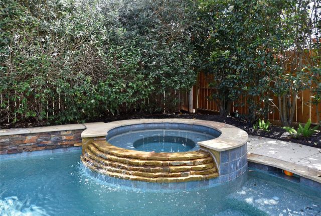 21118 Meadow Ash Court, Richmond, TX 77407